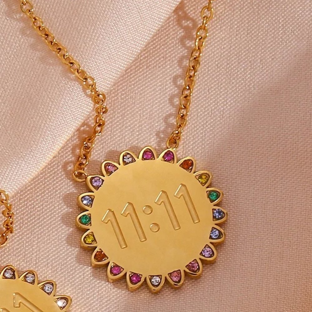 1111 Sun Flower Angel Number Pendant Multi Color Zircon Necklace 18K Gold - Picture 5 of 7
